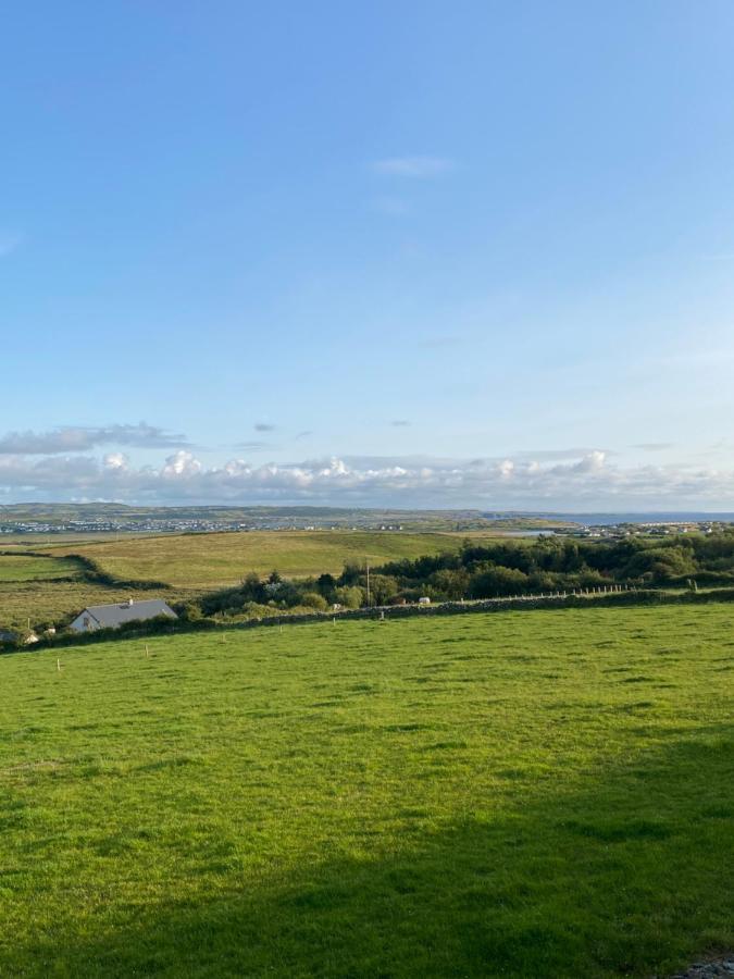 Hill Top View Apartment Lahinch Kültér fotó